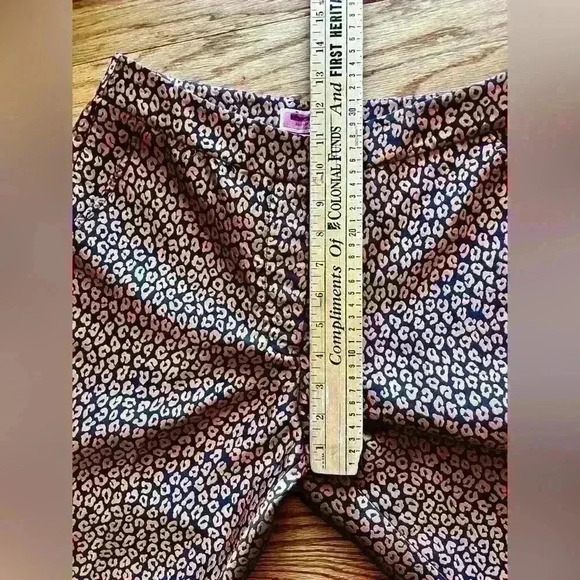 KATE SPADE - Jacquard Contemporary Cheetah Print Size 4 Pants. - Picture 11 of 12